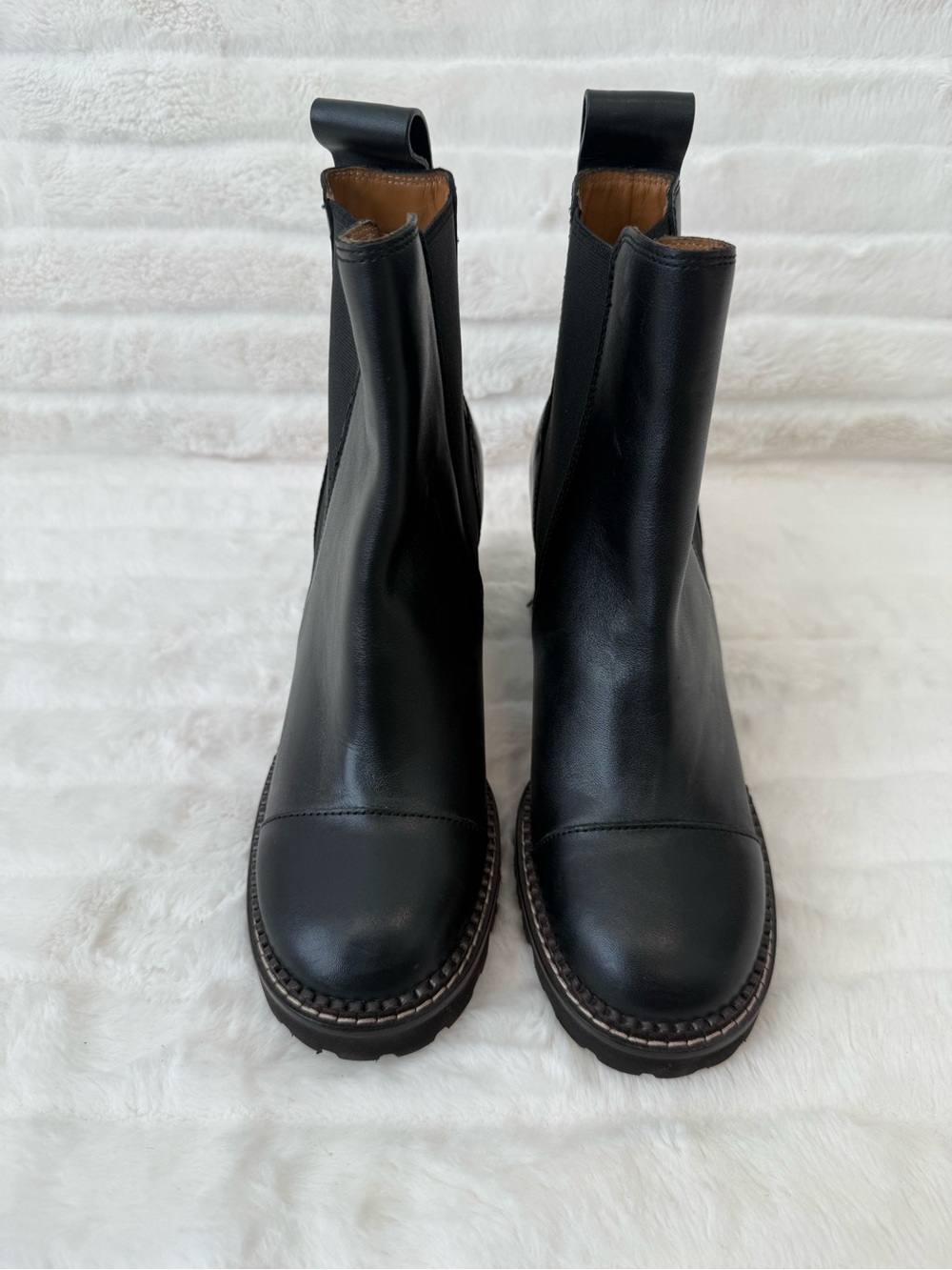 New See By Chloé Black Leather Chelsea Lug Boots